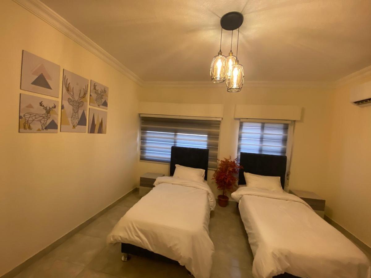 Lovely 3-bedrooms Unit