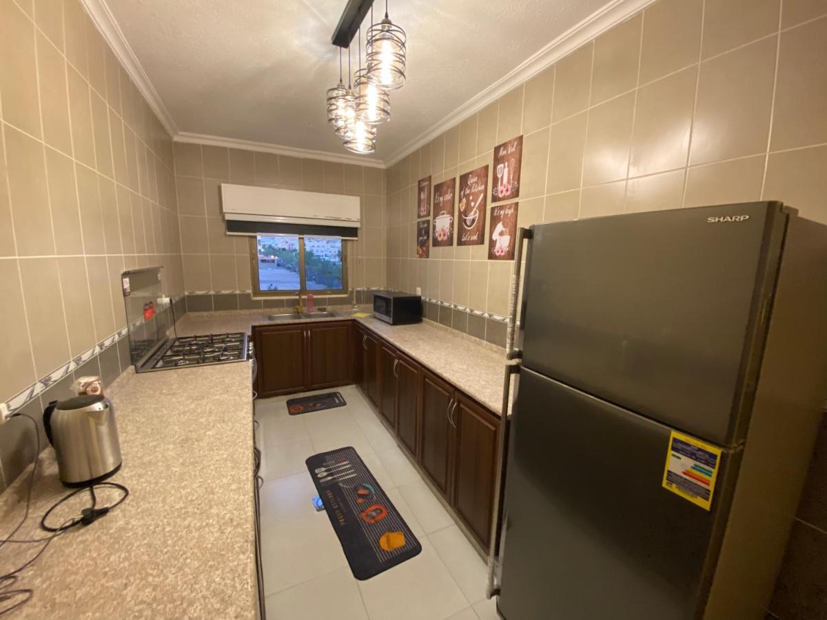 Lovely 3-bedrooms Unit Akaba