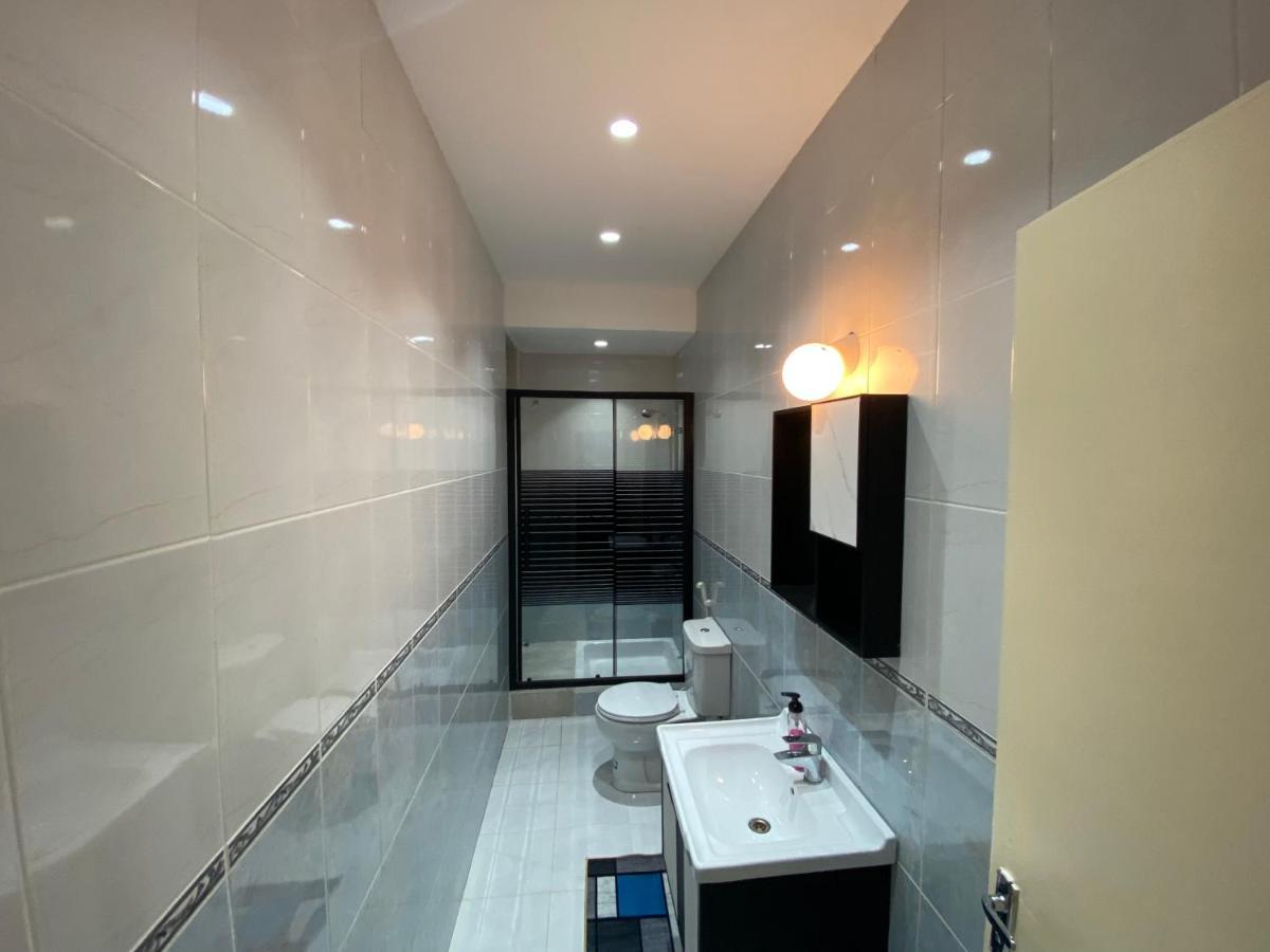 Lovely 3-bedrooms Unit